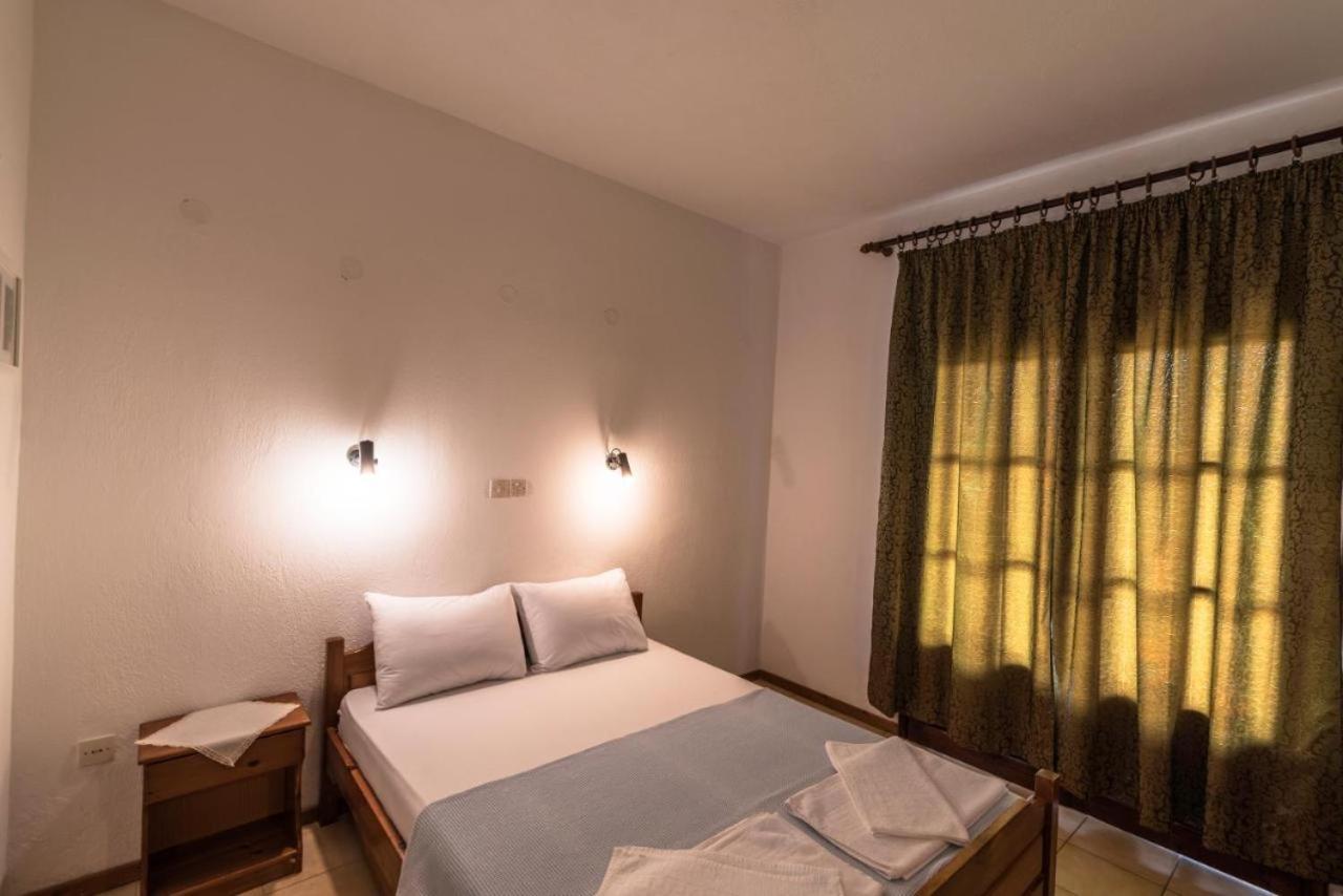 Olive Studios And Apartments 스칼라 포타미아스 외부 사진